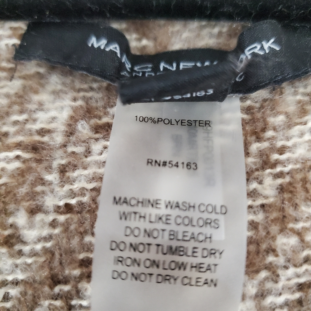 Plaid Poncho One Size - Picture 6 of 6